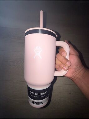 Hydro Flask Light Pink Travel Mug with Straw and Handle (SET OF 2)